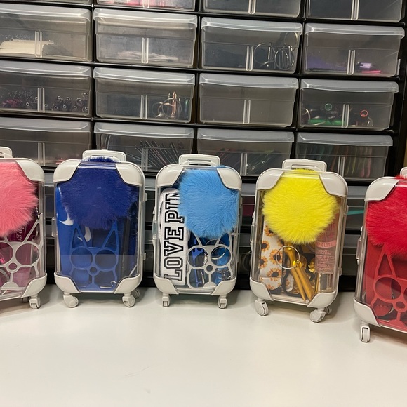 ♣️Self Defense Mini suitcase Bundle♠️ - Picture 2 of 2